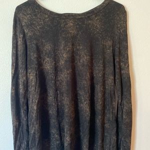 Long sleeve with open back